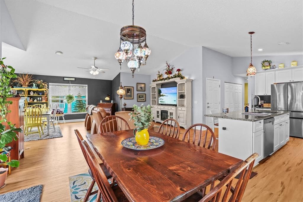3305 ROSE ARBOR DRIVE photo 18