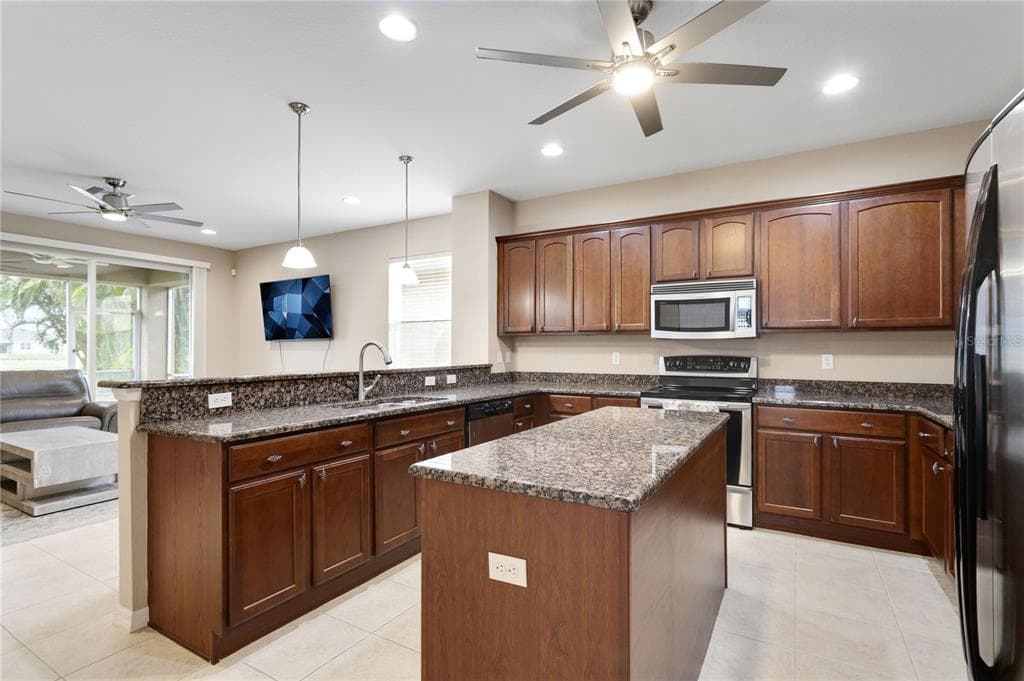 4284 RIVER BANK WAY photo 7