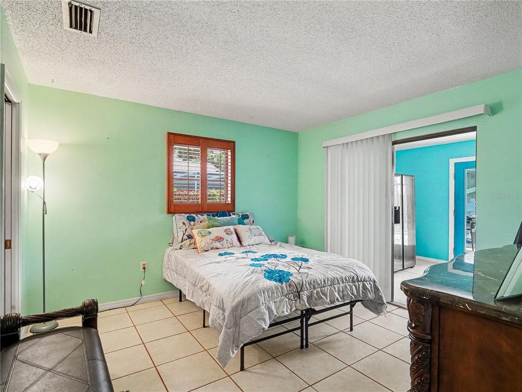 2320 LAKE SHORE DRIVE photo 23