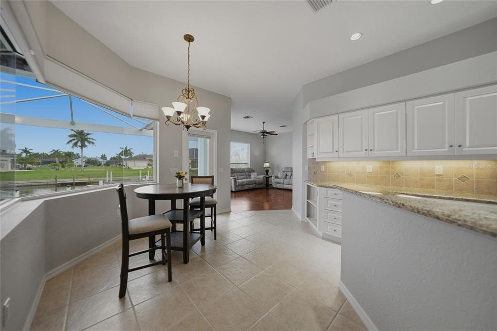 454 MACEDONIA DRIVE photo 17