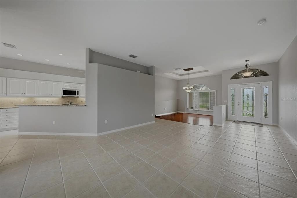 454 MACEDONIA DRIVE photo 12