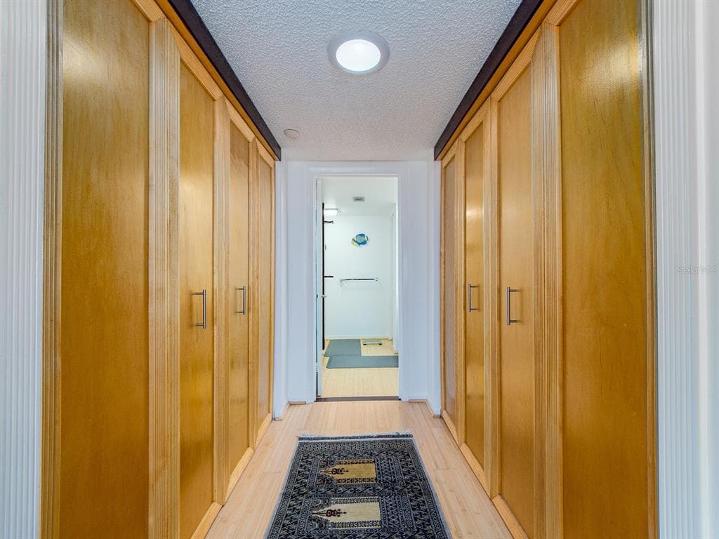 1480 GULF BOULEVARD 612 photo 24