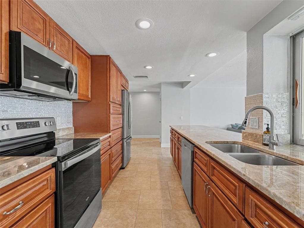 4956 GALLEON COURT photo 10