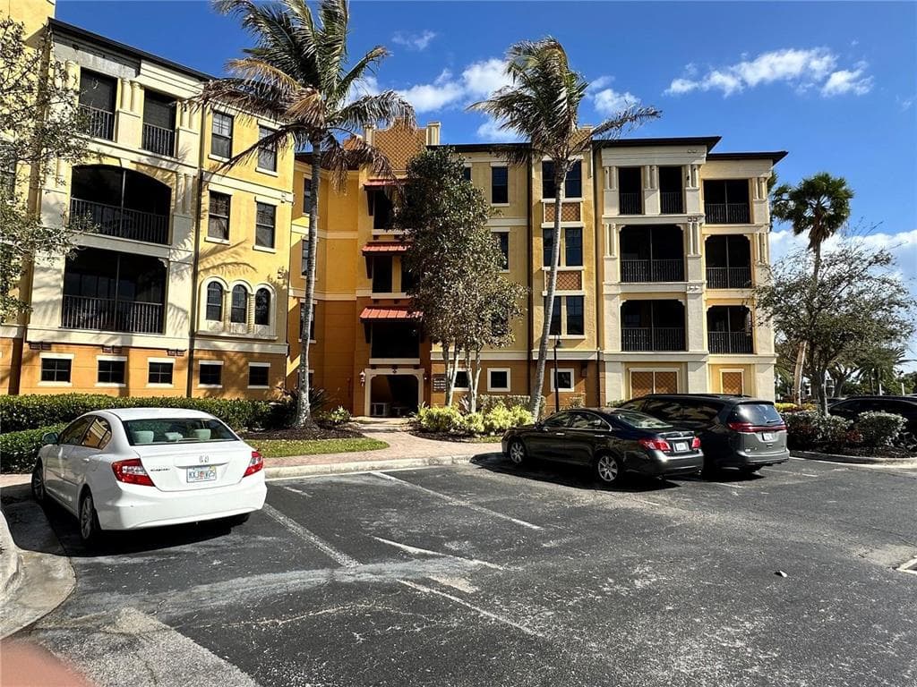 98 VIVANTE BOULEVARD 98315 photo 2