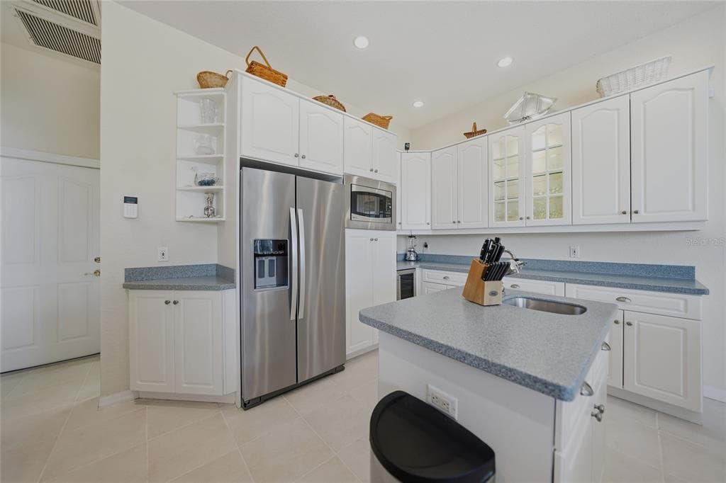 436 VALLETTA COURT photo 21