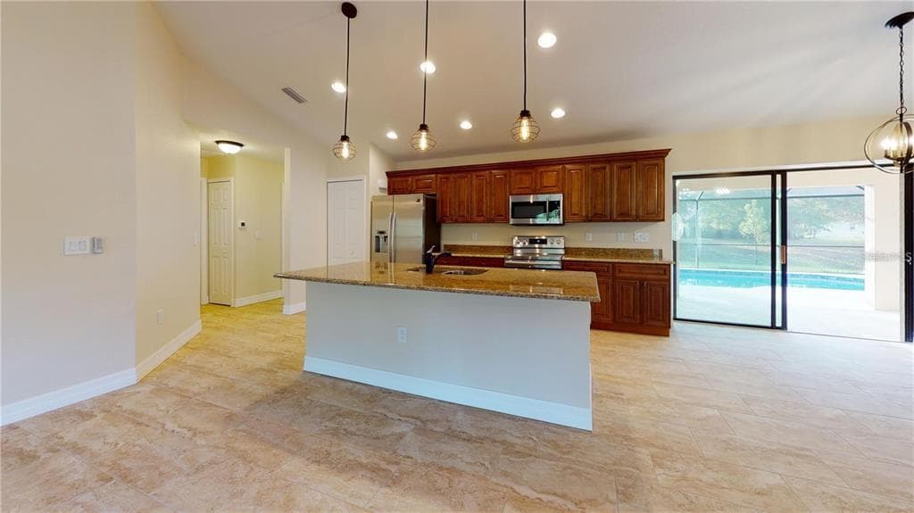 2337 SIMONTON AVENUE photo 10