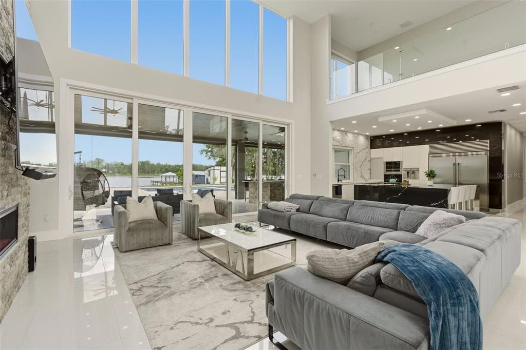 9889 LAKE GEORGIA DRIVE photo 10