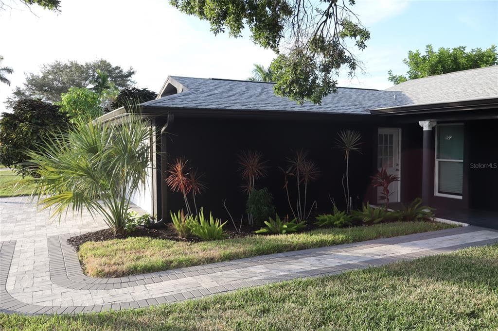 1019 SPINDLE PALM WAY photo 6