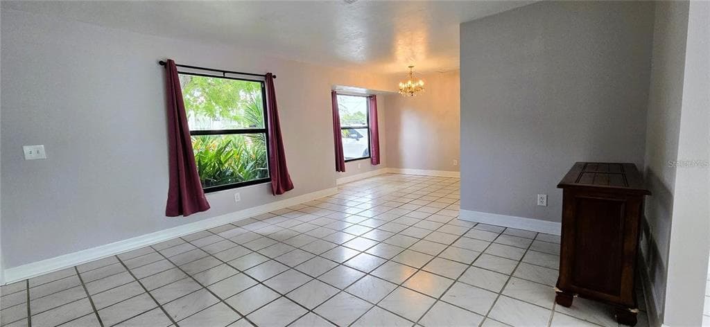 1031 AVERLY STREET photo 4
