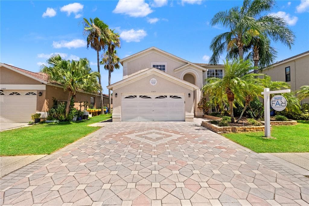 11503 WHISPERING HOLLOW DRIVE photo 1
