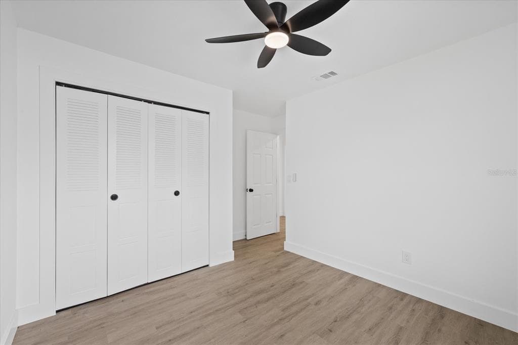 10609 OUT ISLAND DRIVE photo 25