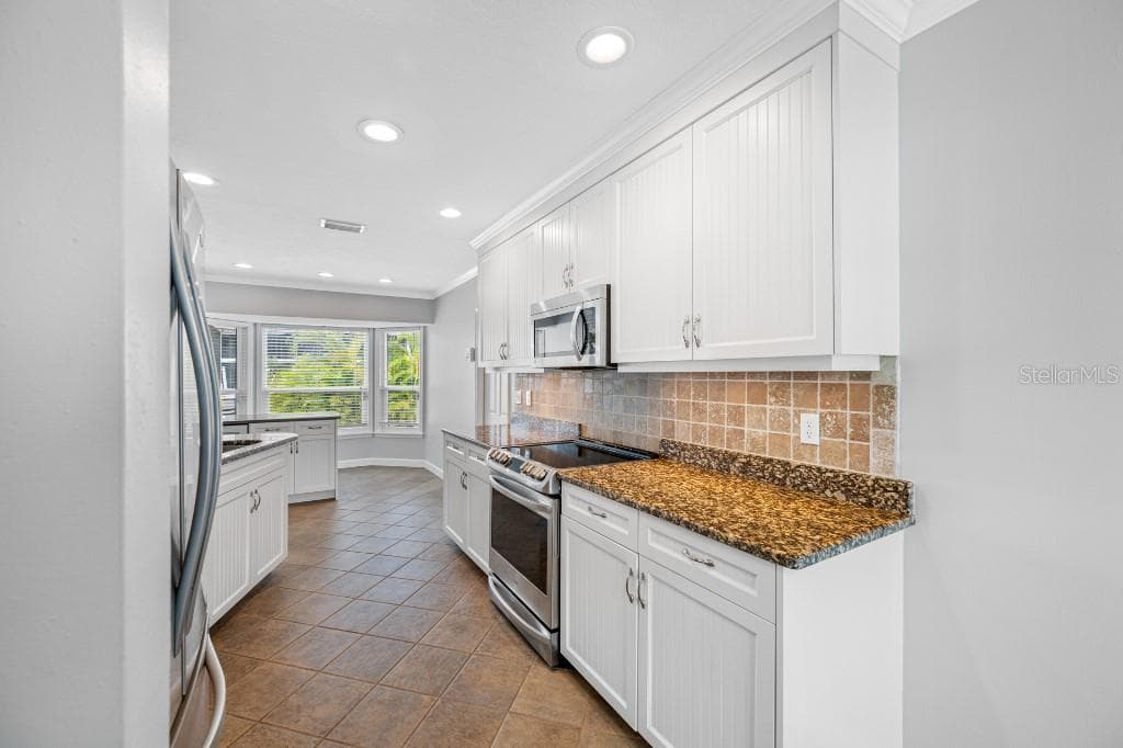 10308 SANDPIPER ROAD W photo 6