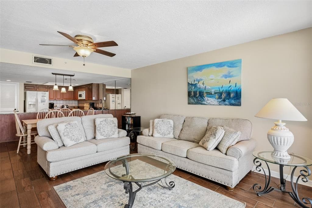 17200 GULF BOULEVARD 202 photo 11