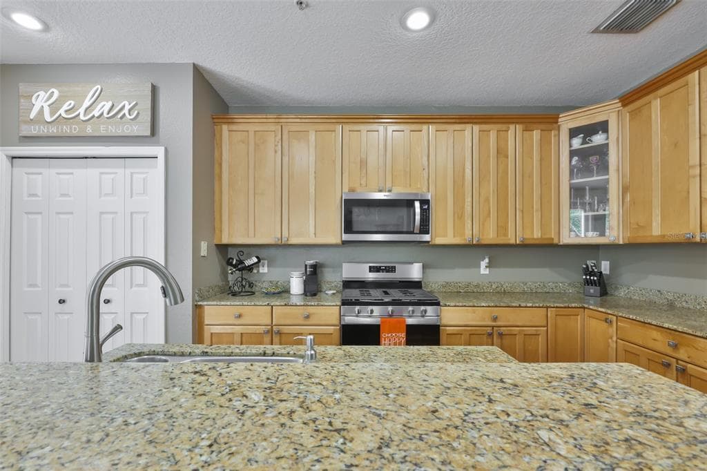 3002 BAYSHORE POINTE DRIVE photo 13