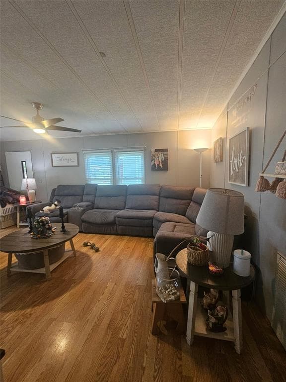 475 PAPAYA CIRCLE photo 5