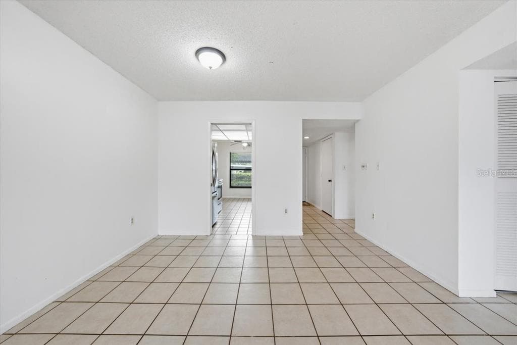 1332 PASADENA 102 photo 11