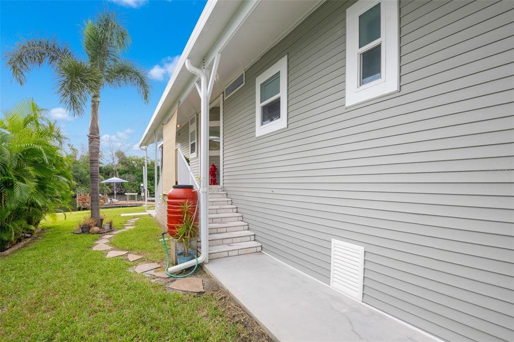 6825 MOUNT ORANGE DRIVE NE 390 photo 9