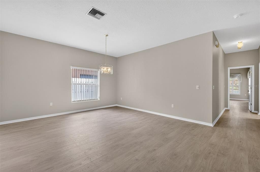 4856 WESTCHESTER COURT photo 5
