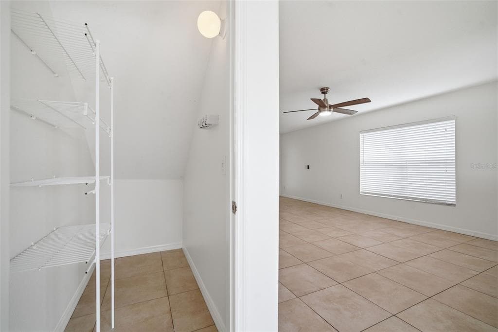 10604 LAKESIDE VISTA DRIVE photo 19