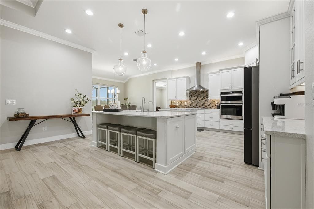 5315 SAN REMO CIRCLE photo 12