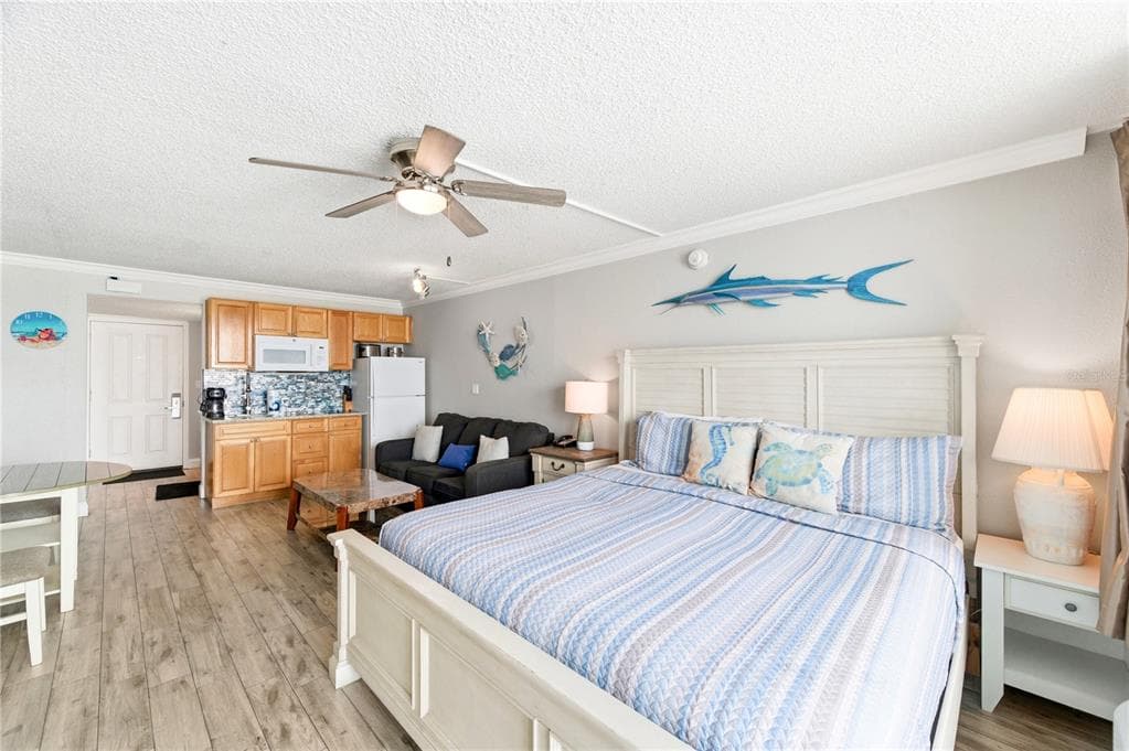 9980 GULF BOULEVARD 211 photo 7
