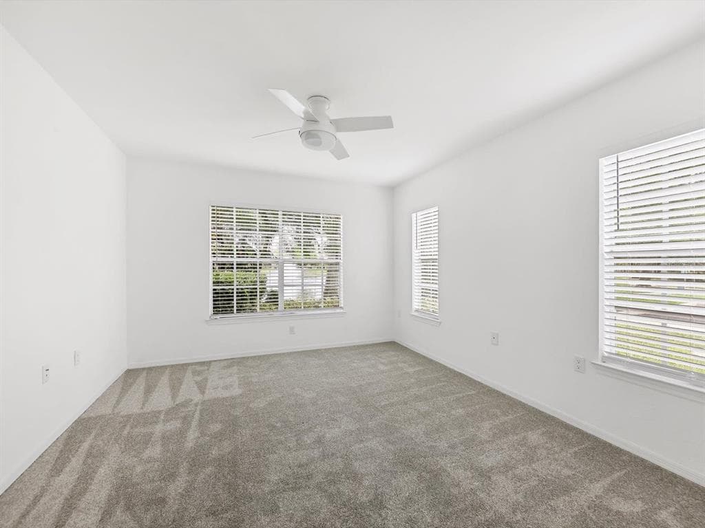 8933 MANOR LOOP 105 photo 19