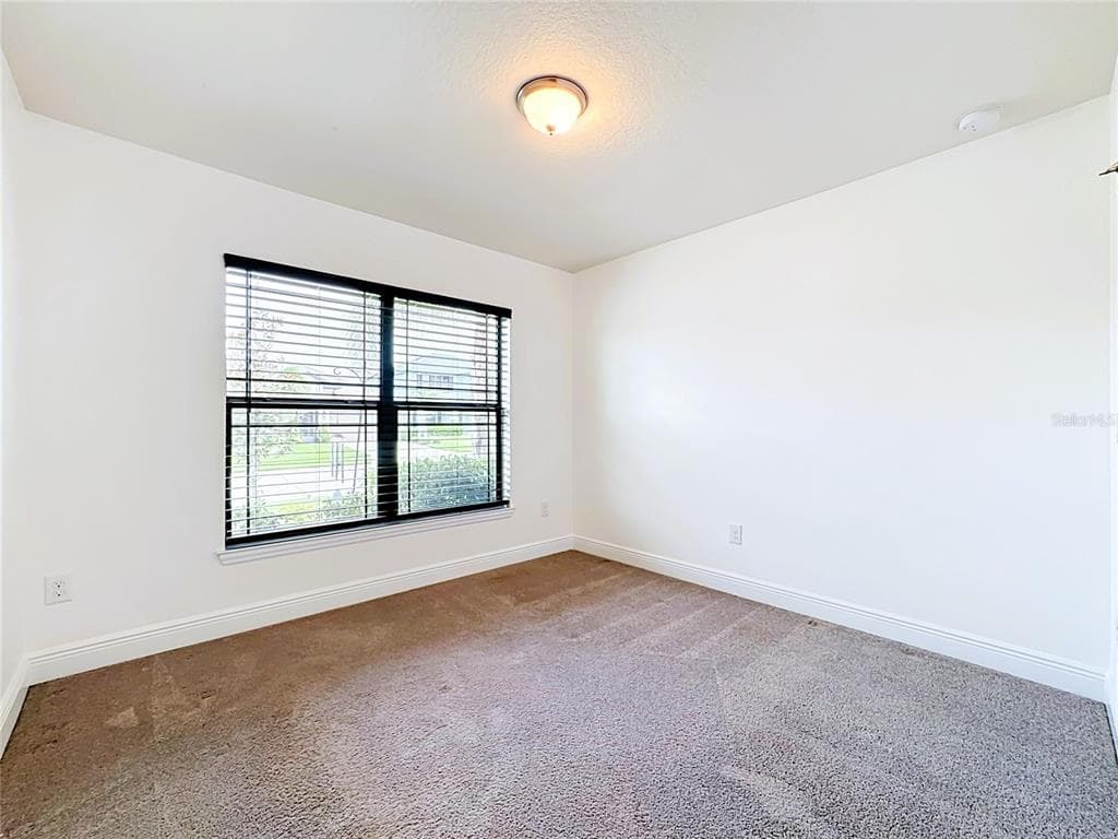9210 52ND AVENUE E photo 25