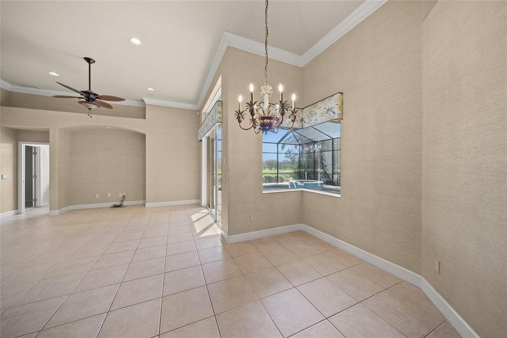 2501 FARMS COURT photo 19