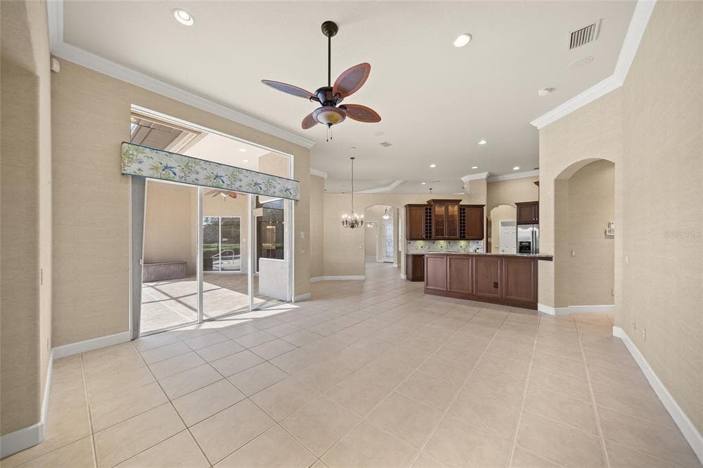 2501 FARMS COURT photo 21