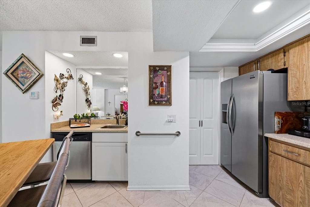 1651 SAND KEY ESTATES COURT 31 photo 15