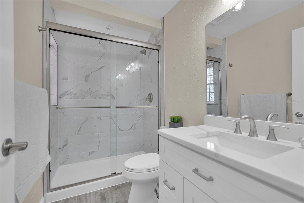 332 SHORE DRIVE photo 22
