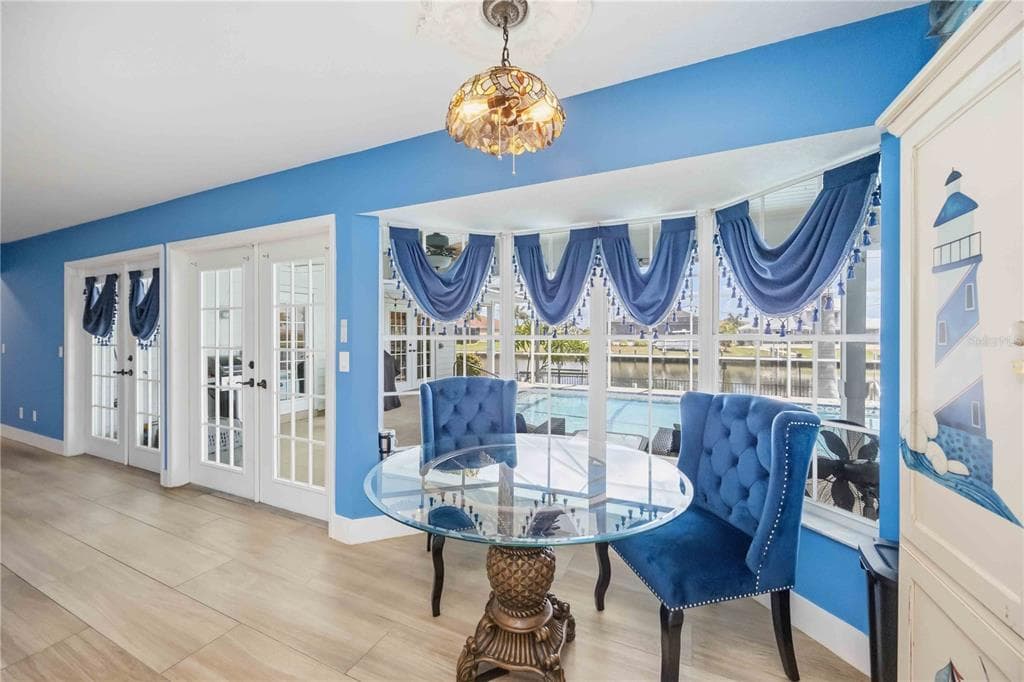 340 PORTOFINO DRIVE photo 17