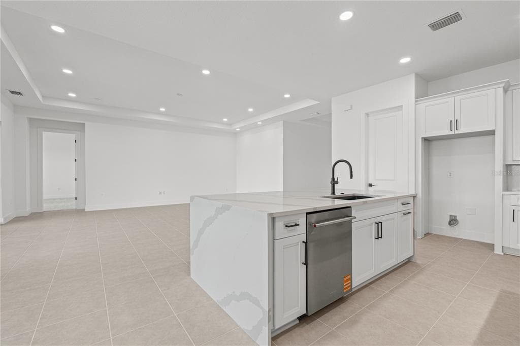 2629 WATERFRONT CIRCLE photo 25