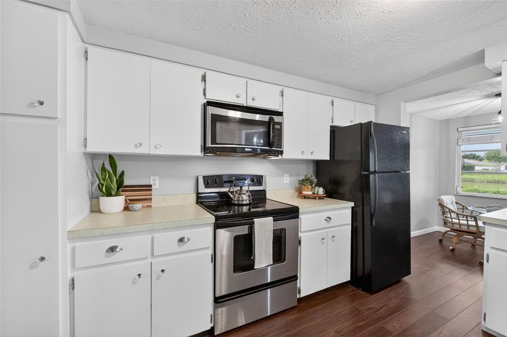 1226 PINE NEEDLE ROAD photo 25