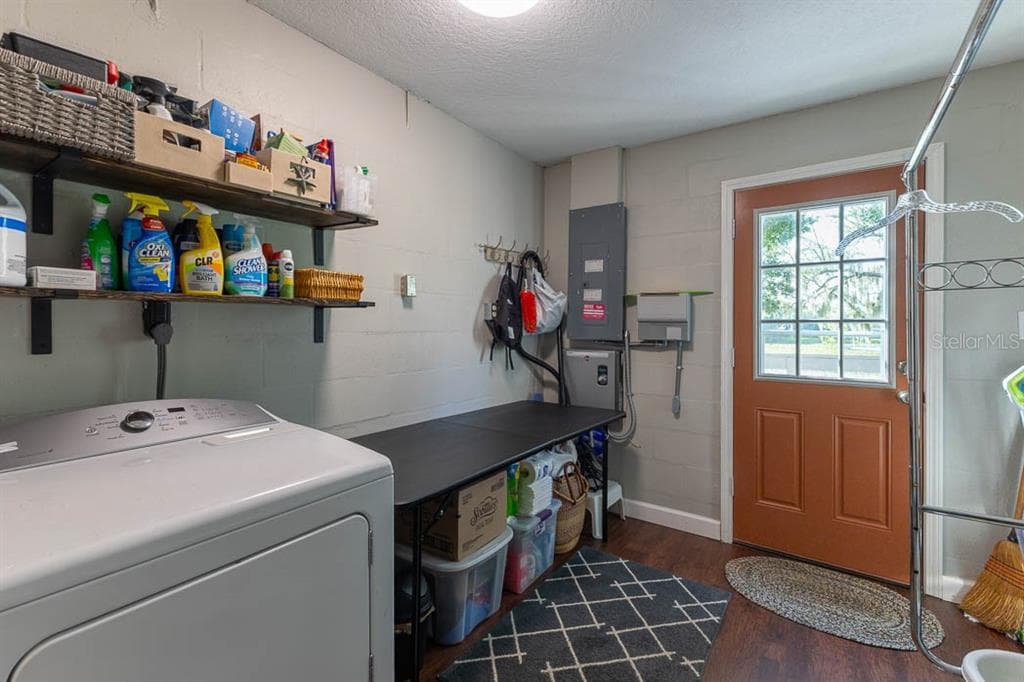 210 WESTLAKE DRIVE photo 19