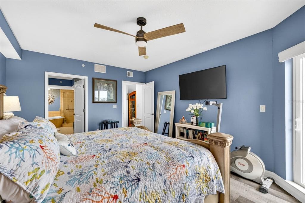 4516 SEAGULL DRIVE 615 photo 11