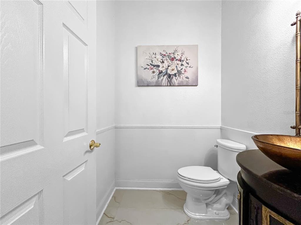432 ISLEBAY DRIVE photo 24