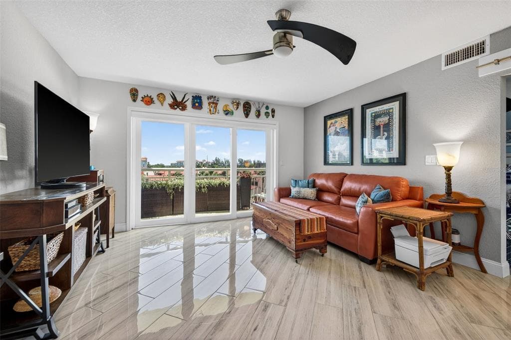4900 BRITTANY DRIVE S 409 photo 10