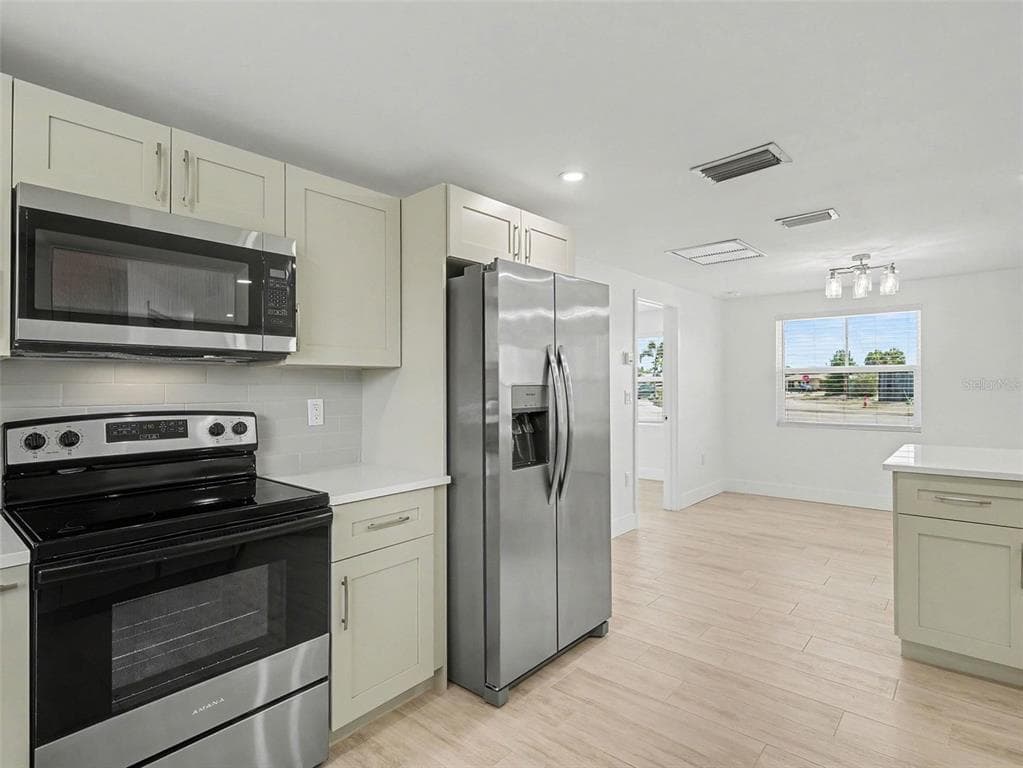 802 WHITE HERON BOULEVARD photo 12