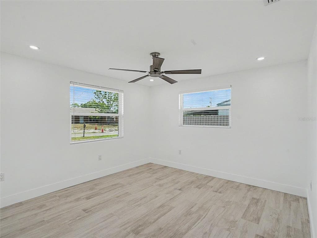 802 WHITE HERON BOULEVARD photo 25
