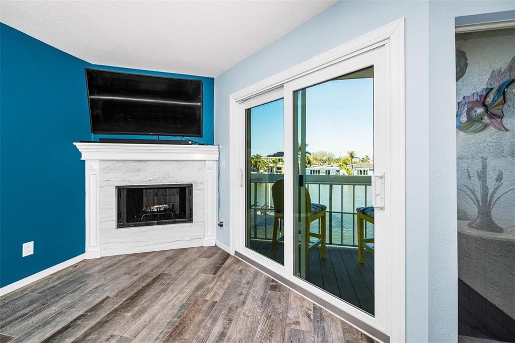 140 MARCDALE BOULEVARD photo 14