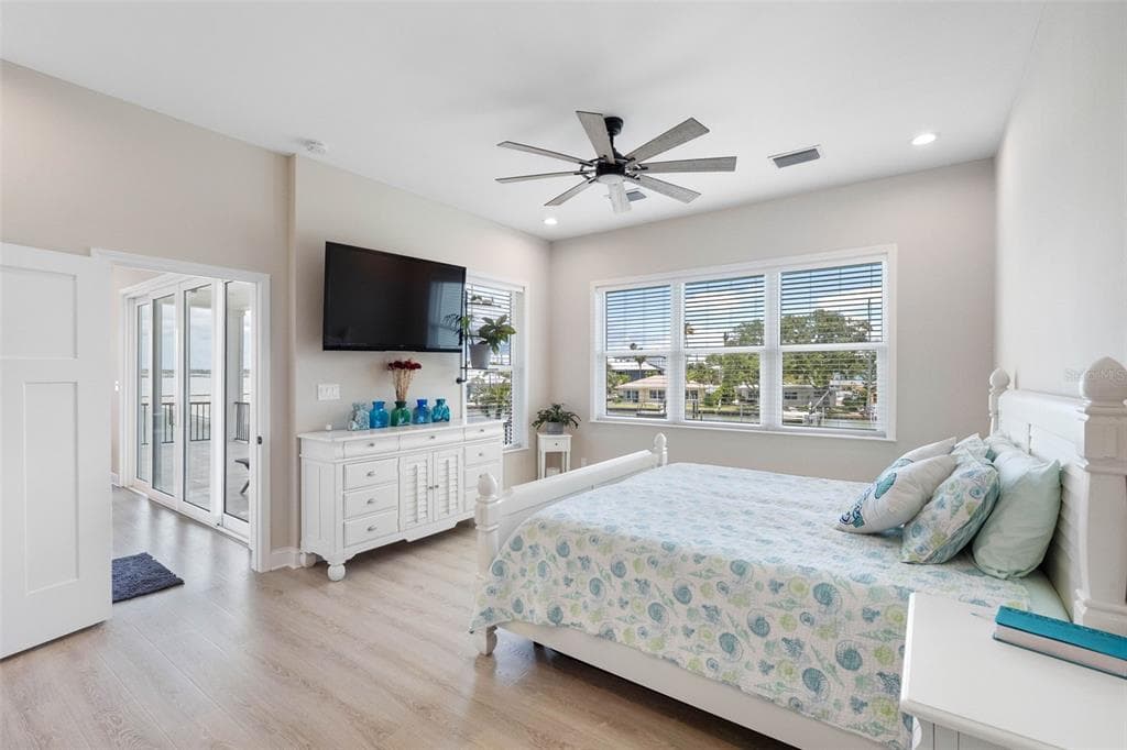 16025 REDINGTON DRIVE photo 20