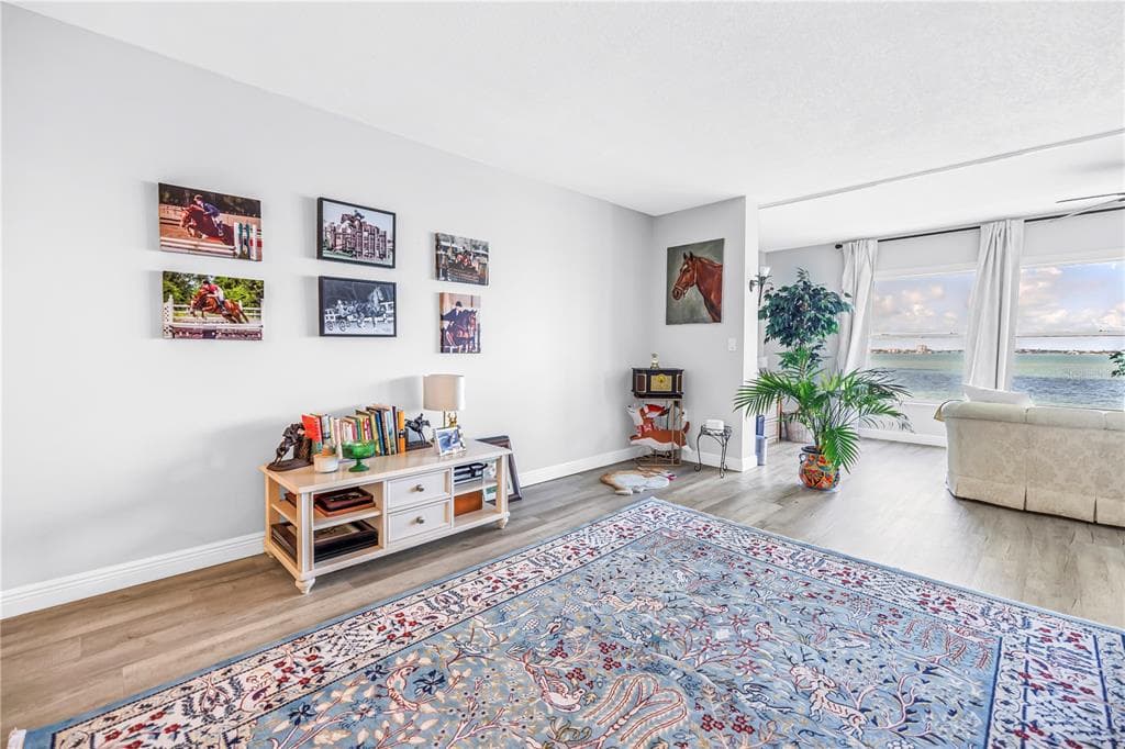 6020 SHORE BOULEVARD S 607 photo 14