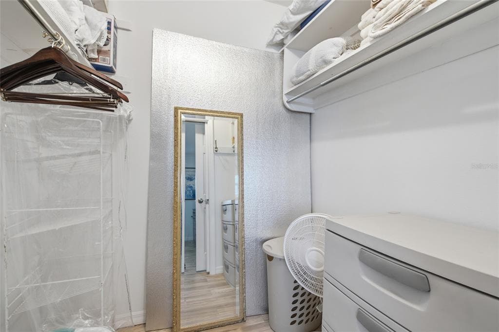 402 KETCH WAY 402 photo 19