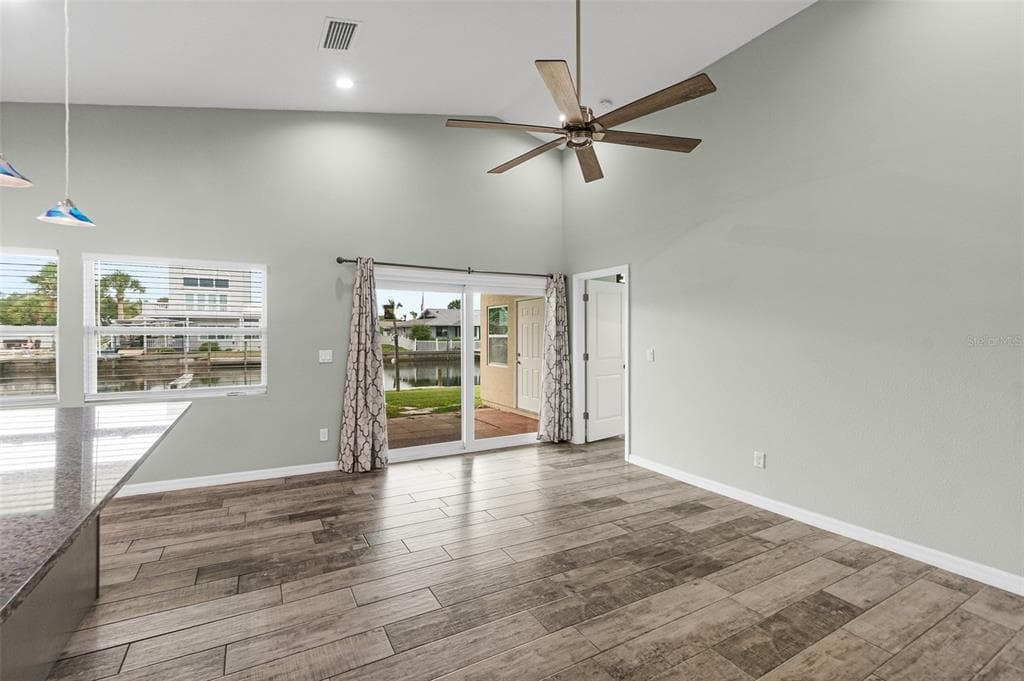 143 AVALON AVENUE photo 14