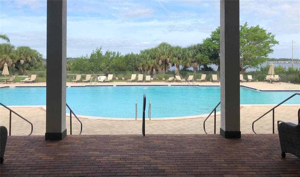1010 TIDEWATER SHORES LOOP 206 photo 14