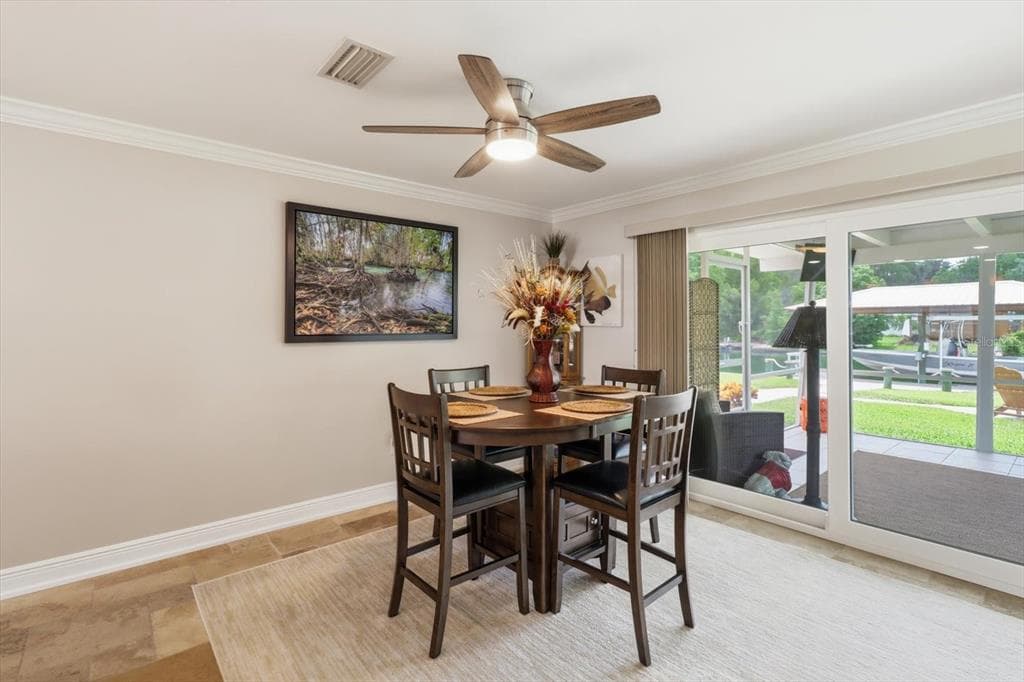 1302 SE PARADISE AVENUE photo 11