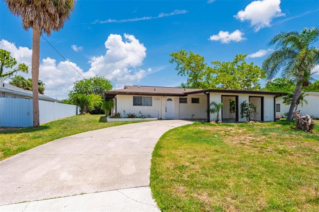 21358 BURKHART DRIVE photo 4