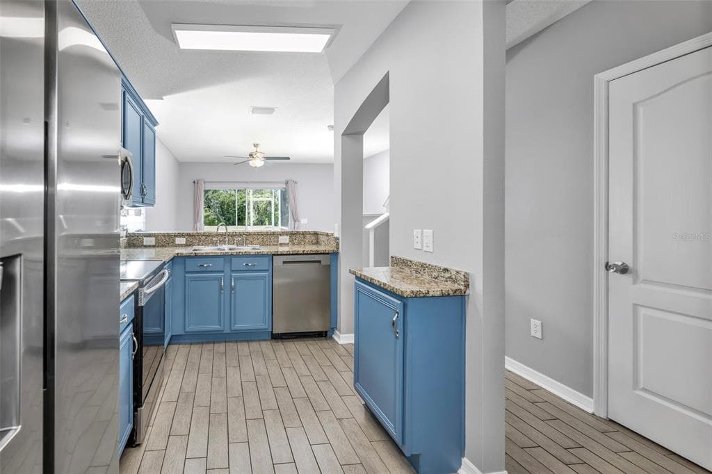 5842 FISHHAWK RIDGE DRIVE photo 8