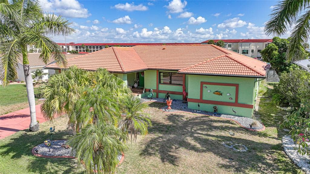 2750 AQUA COURT photo 23